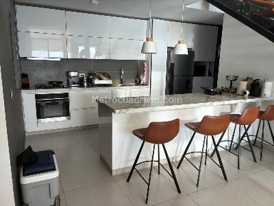Apartamento de 4 alcobas en venta en Crespo, Cartagena, 198 m² · foto 3 de 15