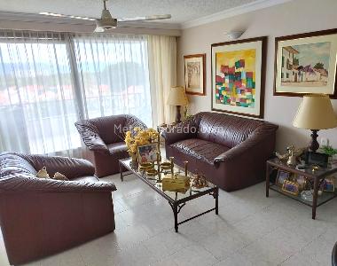 Apartamento de 3 alcobas en venta en Girardot, Girardot, 140 m² · foto 7 de 13