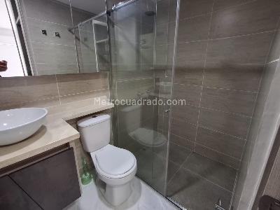 Apartamento de 1 alcoba en venta en La Flora, Cali, 33 m² · foto 9 de 20