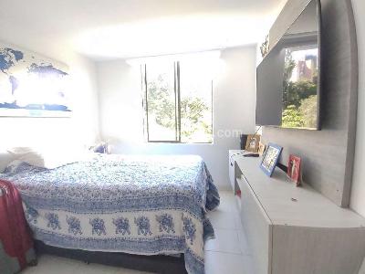 Apartamento de 3 alcobas en venta en Loma De San Julian, Medellín, 92 m² · foto 11 de 15