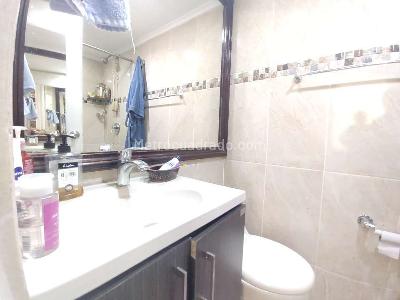 Apartamento de 3 alcobas en venta en Loma De San Julian, Medellín, 92 m² · foto 13 de 15