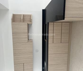 Casa de 3 alcobas en venta en Campo Valdes, Medellín, 80 m² · foto 3 de 16