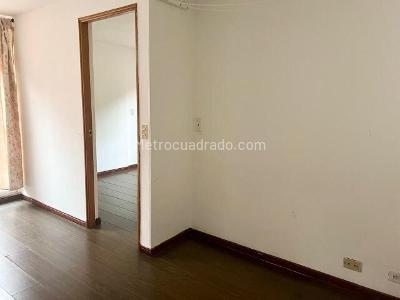 Apartamento en venta en Belen, Medellín · foto 4 de 15