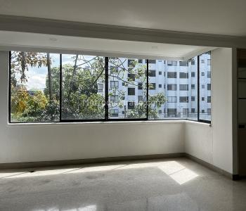 Apartamento de 3 alcobas en venta en La Florida, Medellín, 195 m² · foto 1 de 20