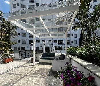 Apartamento de 3 alcobas en venta en La Florida, Medellín, 195 m² · foto 2 de 20