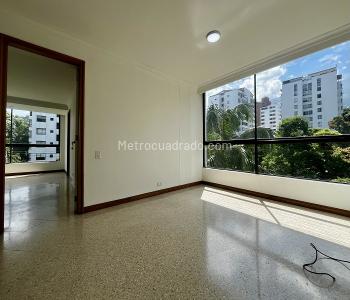 Apartamento de 3 alcobas en venta en La Florida, Medellín, 195 m² · foto 10 de 20