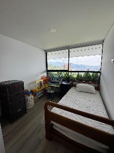 Apartamento de 3 alcobas en venta en Alto De Las Palmas, Medellín, 87 m² · foto 6 de 12