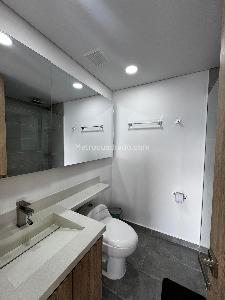 Apartamento de 3 alcobas en venta en Alto De Las Palmas, Medellín, 87 m² · foto 8 de 12