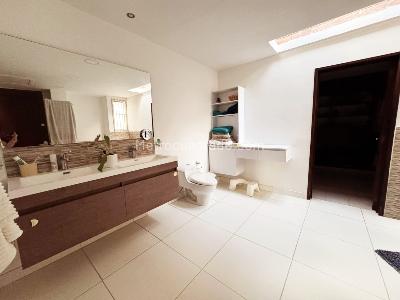 Casa de 5 alcobas en venta en Parcelaciones Pance, Cali, 480 m² · foto 13 de 20