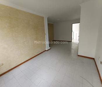 Apartamento de 3 alcobas en venta en Bosques Del Limonar, Cali, 71 m² · foto 7 de 18