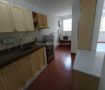 Apartamento de 3 alcobas en venta en Bosques Del Limonar, Cali, 71 m² · foto 9 de 18