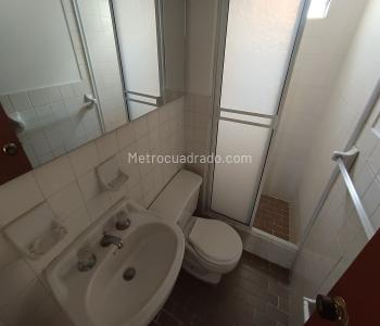 Apartamento de 3 alcobas en venta en Bosques Del Limonar, Cali, 71 m² · foto 12 de 18