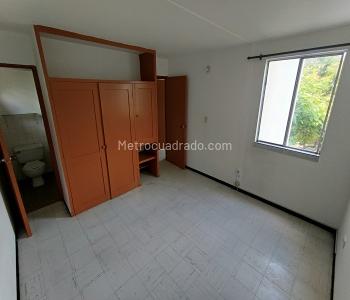 Apartamento de 3 alcobas en venta en Bosques Del Limonar, Cali, 71 m² · foto 16 de 18