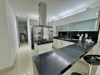 Apartamento de 3 alcobas en venta en Cristales, Cali, 150 m² · foto 6 de 13