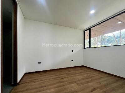 Apartamento de 3 alcobas en venta en Las Palmas, Medellín, 136 m² · foto 18 de 20