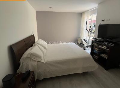 Apartamento en venta en Loma De Las Brujas, Envigado · foto 6 de 10