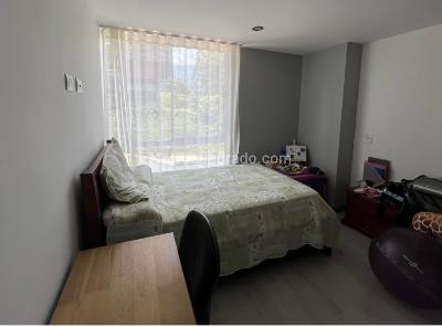 Apartamento en venta en Loma De Las Brujas, Envigado · foto 8 de 10