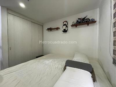 Apartamento de 3 alcobas en venta en San German, Medellín, 74 m² · foto 10 de 20