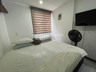 Apartamento de 3 alcobas en venta en San German, Medellín, 74 m² · foto 9 de 20