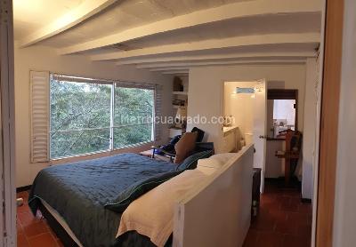 Casa de 4 alcobas en venta en Cristo Rey, Cali, 386 m² · foto 11 de 15