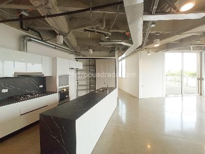 Apartamento de 3 alcobas en venta en Bellavista, Cali, 196 m² · foto 2 de 20