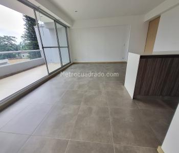 Apartamento de 2 alcobas en venta en Loma De Las Brujas, Envigado, 95 m² · foto 3 de 20