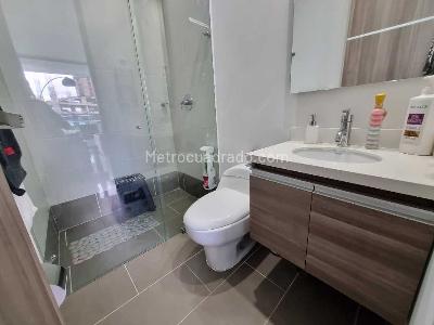 Apartamento de 2 alcobas en venta en Aves Maria, Sabaneta, 105 m² · foto 11 de 14