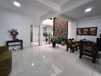 Casa de 5 alcobas en venta en Villa Colombia, Cali, 500 m² · foto 4 de 20