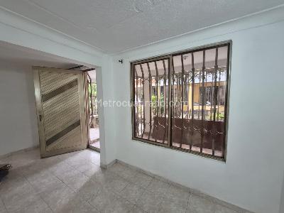 Casa de 3 alcobas en venta en Quintas De Salomia, Cali, 72 m² · foto 3 de 20