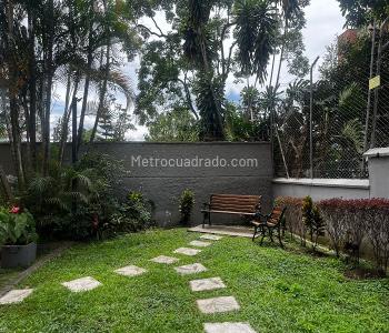 Apartamento de 2 alcobas en arriendo en Alejandria, Medellín, 98 m² · foto 13 de 15