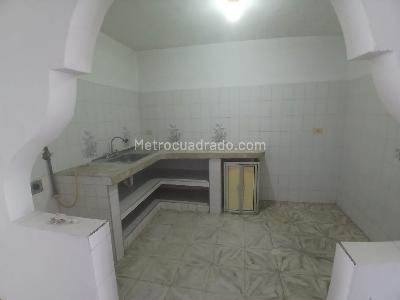 Casa de 5 alcobas en venta en La Base, Cali, 260 m² · foto 6 de 17