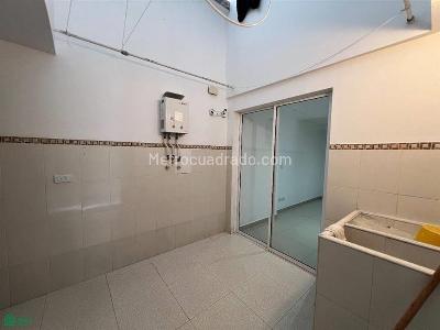 Casa de 5 alcobas en venta en El Bosque, Cali, 265 m² · foto 7 de 16