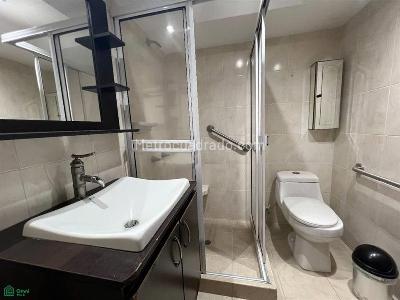 Casa de 5 alcobas en venta en El Bosque, Cali, 265 m² · foto 9 de 16