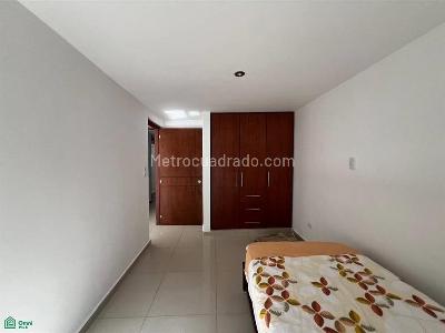 Casa de 5 alcobas en venta en El Bosque, Cali, 265 m² · foto 15 de 16