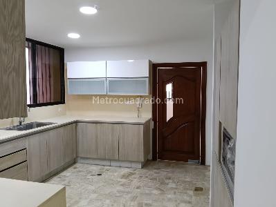 Apartamento de 4 alcobas en venta en Villa Country, Barranquilla, 224 m² · foto 3 de 20