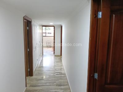 Apartamento de 4 alcobas en venta en Villa Country, Barranquilla, 224 m² · foto 13 de 20