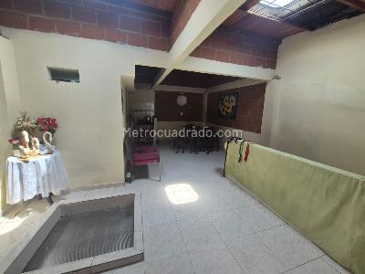 Casa de 5 alcobas en venta en La Gran Colombia, Cali, 287 m² · foto 16 de 19