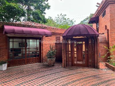 Casa de 5 alcobas en venta en Pance, Cali, 300 m² · foto 3 de 20