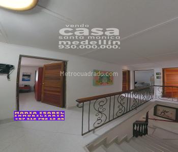 Casa de 5 alcobas en venta en La America, Medellín, 168 m² · foto 2 de 17