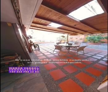 Casa de 5 alcobas en venta en La America, Medellín, 168 m² · foto 7 de 17