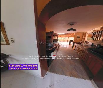 Casa de 5 alcobas en venta en La America, Medellín, 168 m² · foto 10 de 17