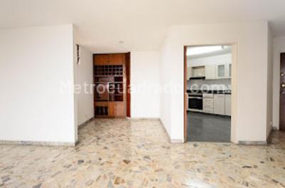 Apartamento de 3 alcobas en venta en San Vicente, Cali, 95 m² · foto 3 de 20