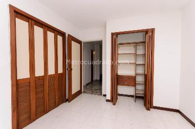 Apartamento de 3 alcobas en venta en San Vicente, Cali, 95 m² · foto 15 de 20