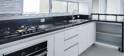 Apartamento de 3 alcobas en venta en Guadalupe, Cali, 110 m² · foto 3 de 16