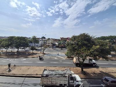 Casa de 5 alcobas en venta en La Gran Colombia, Cali, 287 m² · foto 5 de 17