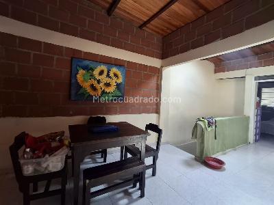 Casa de 5 alcobas en venta en La Gran Colombia, Cali, 287 m² · foto 13 de 17