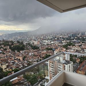 Apartamento en venta en Viviendas Del Sur, Itagüí · foto 6 de 9