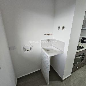 Apartamento en venta en Viviendas Del Sur, Itagüí · foto 8 de 9