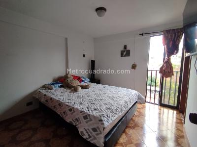 Apartamento en venta en Viviendas Del Sur, Itagüí · foto 3 de 11