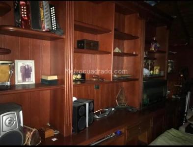 Casa en venta en Villa Grande, Envigado · foto 2 de 16